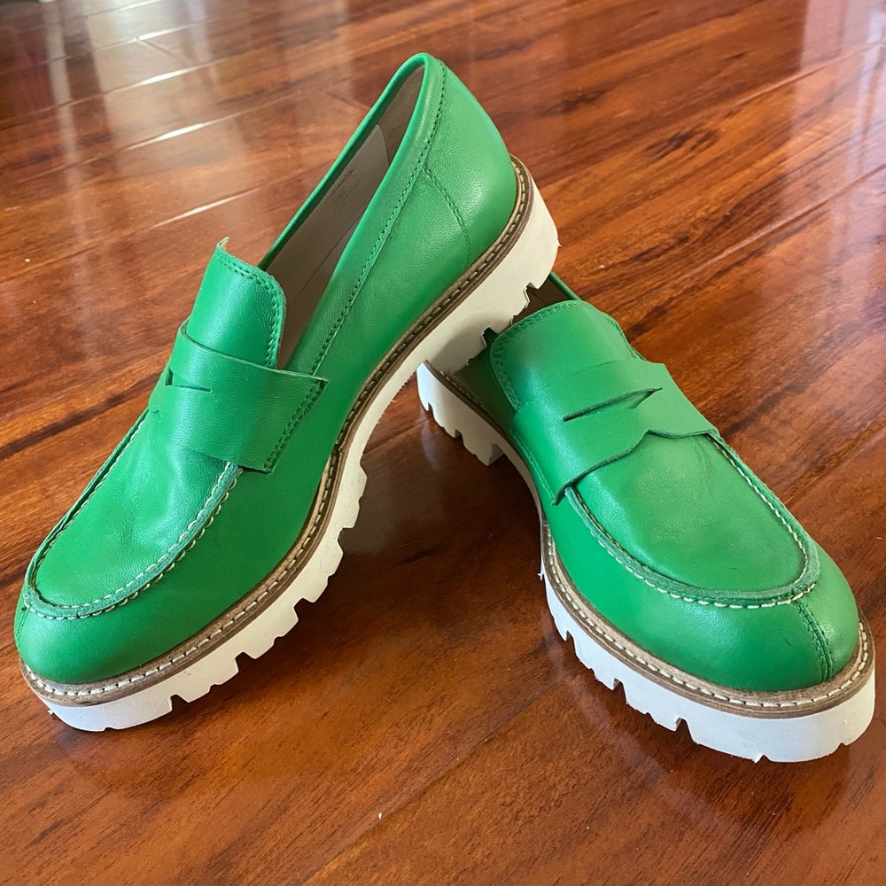 L’idea by Lori green leather loafers brand new size 37